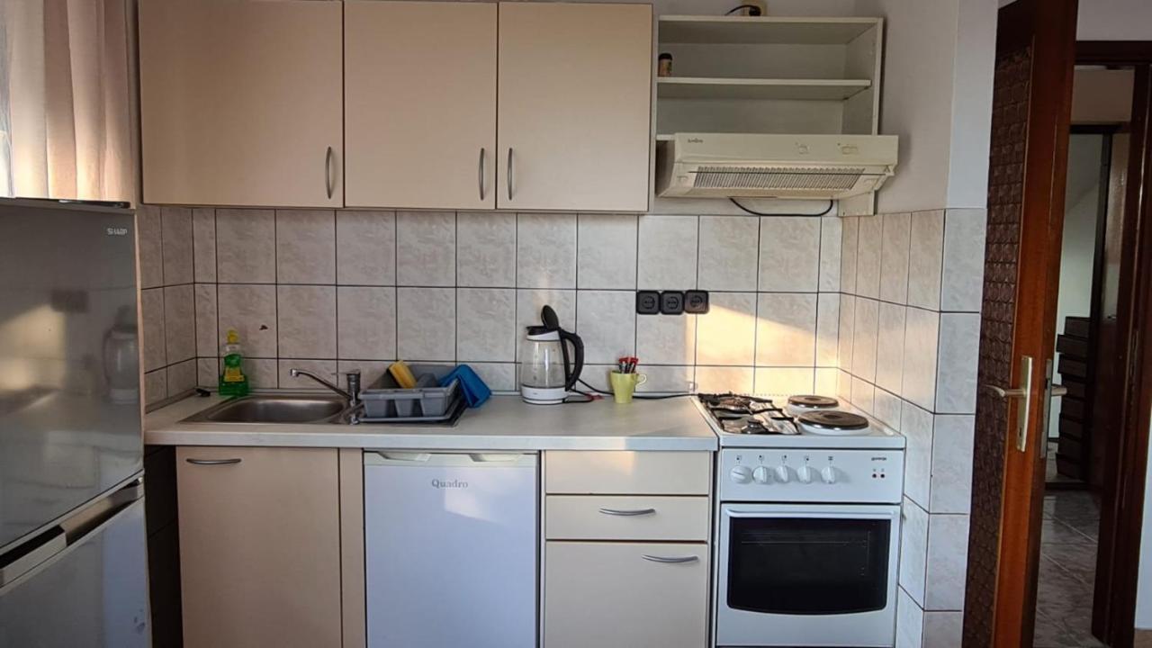 Apartmani Jelena Petrčane Extérieur photo