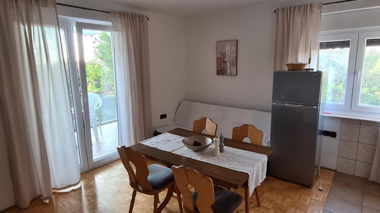 Apartmani Jelena Petrčane Extérieur photo