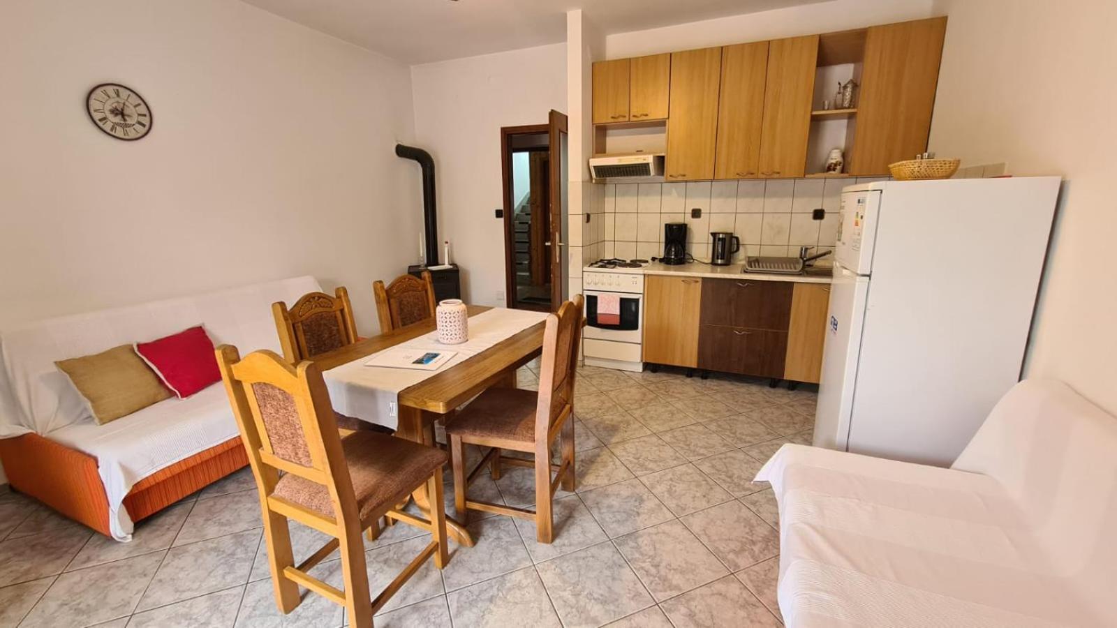 Apartmani Jelena Petrčane Chambre photo